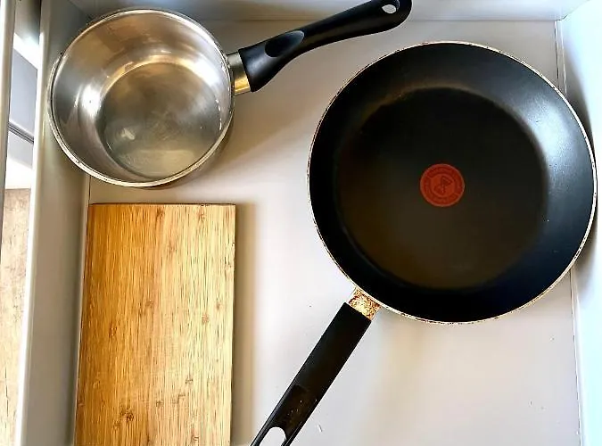 2p 50m2 With Ac & Free Parking & 2 Balconies *