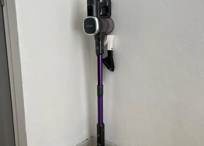 2p 50m2 With Ac & Free Parking & 2 Balconies * Antibes