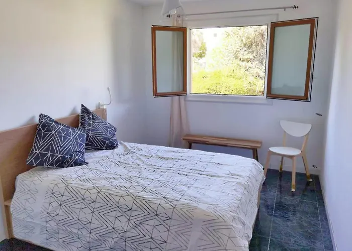 2p 50m2 With Ac & Free Parking & 2 Balconies Appartamento