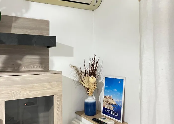 2p 50m2 With Ac & Free Parking & 2 Balconies Appartamento *